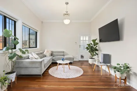 Property photo of 86 Mount Keira Road West Wollongong NSW 2500