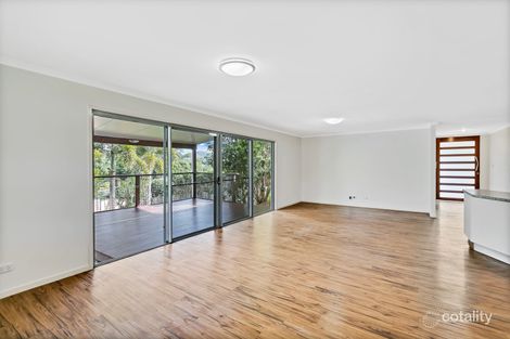 Property photo of 9 Killarney Crescent Nambour QLD 4560
