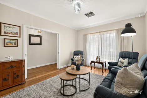 Property photo of 52 Vendale Drive Flagstaff Hill SA 5159