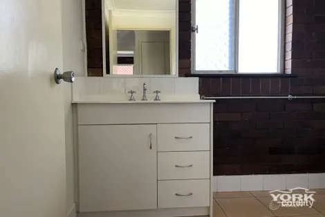 Property photo of 10/177A West Street Newtown QLD 4350