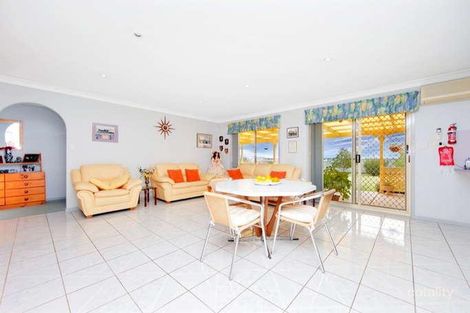 Property photo of 30 Archer Crescent Maryland NSW 2287