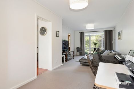 Property photo of 39 Bailey Place Yarralumla ACT 2600