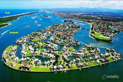 16 Royal Albert Cres, Paradise Point, QLD 4216