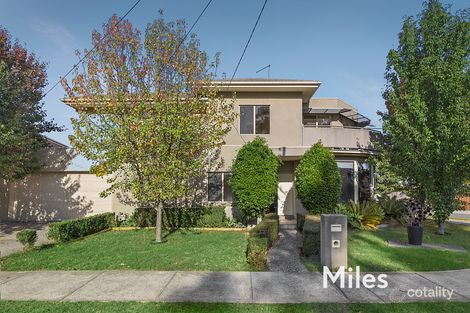 Property photo of 2 Liberty Parade Ivanhoe VIC 3079