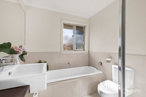 Property photo of 2 Liberty Parade Ivanhoe VIC 3079