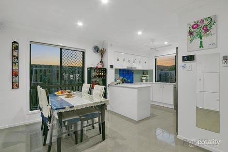 Property photo of 13/30 Girraween Crescent Parkinson QLD 4115