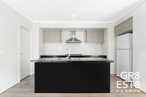 Property photo of 60 Chesney Circuit Clyde VIC 3978
