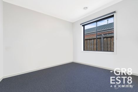 Property photo of 60 Chesney Circuit Clyde VIC 3978