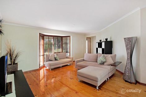 Property photo of 3 Azarow Circuit Croydon South VIC 3136