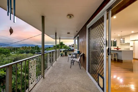 Property photo of 118 Hillview Crescent Whitfield QLD 4870