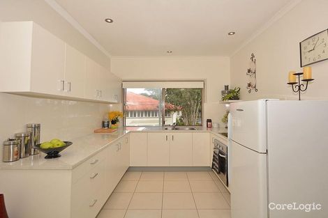 Property photo of 2/489 Esplanade Torquay QLD 4655