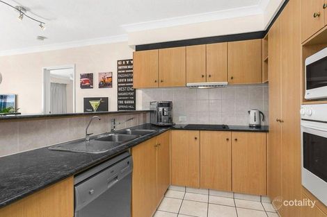 Property photo of 43/45 Deakin Street Kangaroo Point QLD 4169