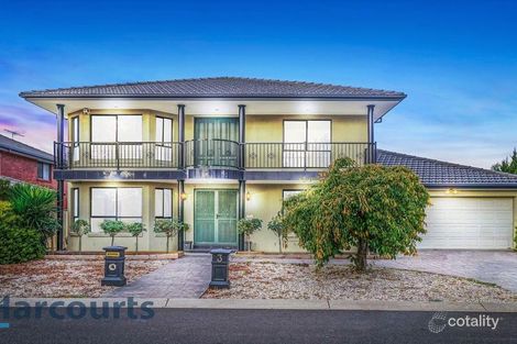 Property photo of 3 King Circuit Caroline Springs VIC 3023