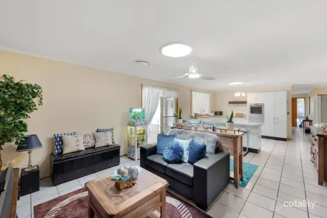 Property photo of 8 Mackillop Crescent St Helens Park NSW 2560
