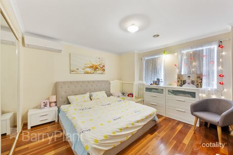 Property photo of 3 The Glades Taylors Hill VIC 3037