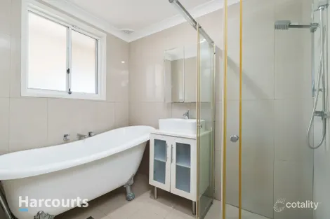 Property photo of 3 Dutch Place St Clair NSW 2759