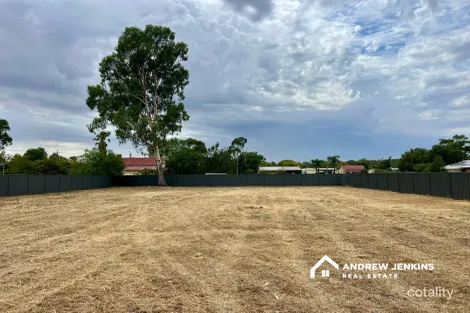 13 Elizabeth St, Nathalia, VIC 3638