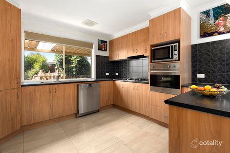 Property photo of 15 Lorikeet Crescent Whittlesea VIC 3757