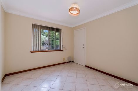 Property photo of 21 Currawong Way Thornlie WA 6108