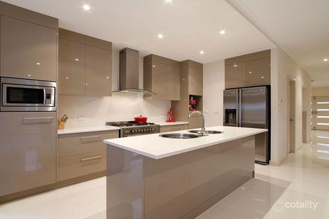 31 Torrey Rd, Flagstaff Hill, SA 5159