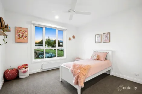 Property photo of 8 Brumby Drive Torquay VIC 3228