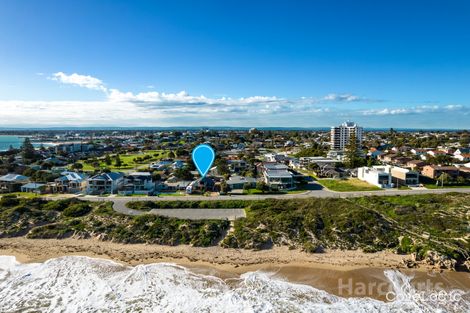 Property photo of 31 Halls Head Parade Halls Head WA 6210