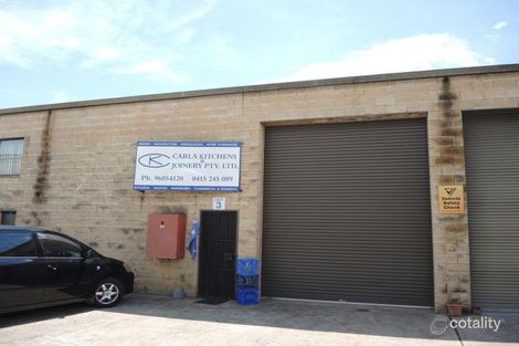 3/8 Lancaster St, Ingleburn, NSW 2565