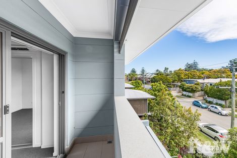 Property photo of 18 Yeronga Street Yeronga QLD 4104