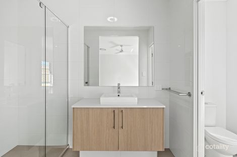 Property photo of 80 Francis Street Ormiston QLD 4160