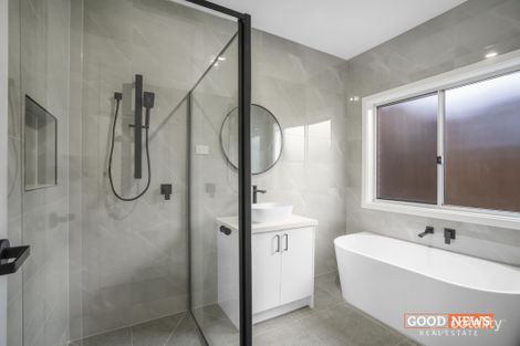 Property photo of 70 Feronia Avenue Tarneit VIC 3029