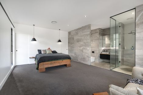 Property photo of 46 Sir Henrys Parade Faulconbridge NSW 2776