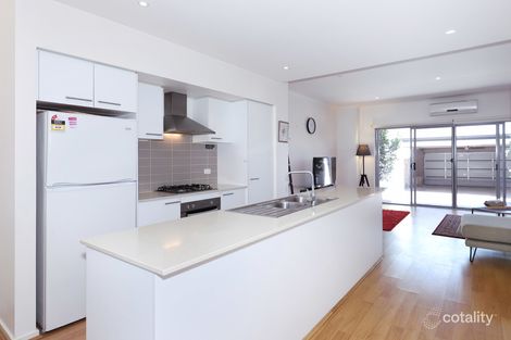 Property photo of 165 Central Park Avenue Craigieburn VIC 3064