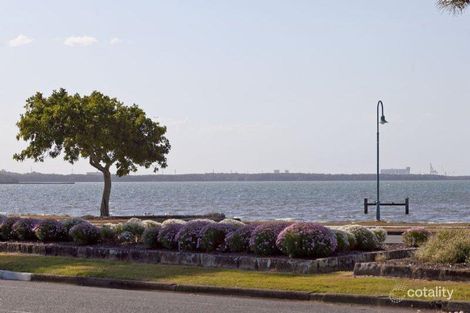 Property photo of 273 The Esplanade Wynnum QLD 4178