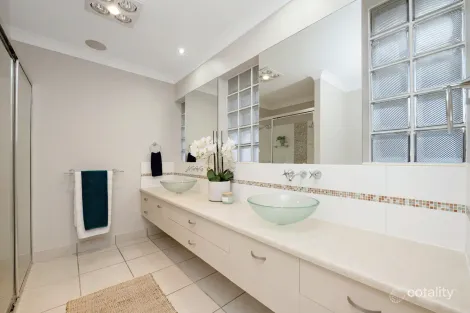 Property photo of 70 Holroyd Street Wulguru QLD 4811