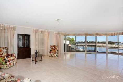 Property photo of 24 Bermuda Place Halls Head WA 6210