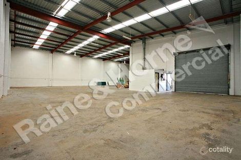 Property photo of 2/28 Devlan Street Mansfield QLD 4122