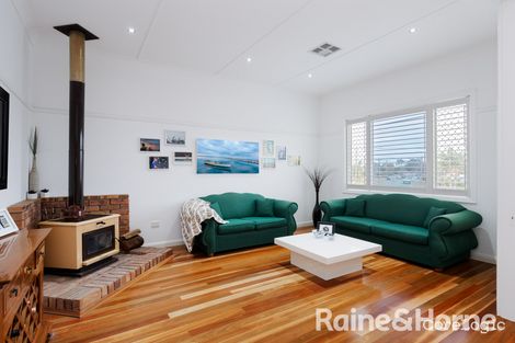 Property photo of 89 Wommara Avenue Belmont North NSW 2280