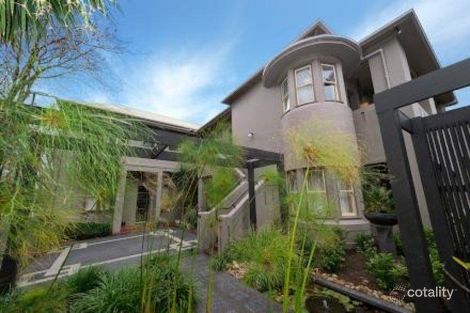 5/19 Dickens St, Elwood, VIC 3184