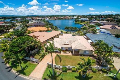 47 Montevideo Dr, Clear Island Waters, QLD 4226
