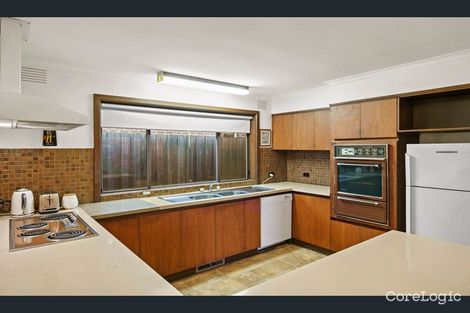 Property photo of 21 Strathmore Street Bentleigh VIC 3204