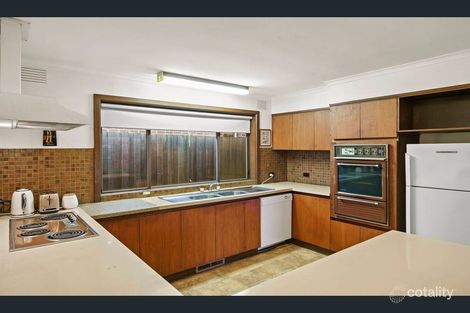 Property photo of 21 Strathmore Street Bentleigh VIC 3204