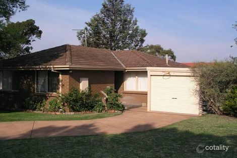 Property photo of 28 Cloverset Avenue Narre Warren VIC 3805