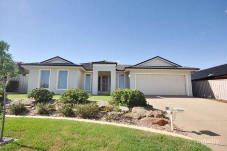 Property photo of 20 Bogong Crescent Tatton NSW 2650