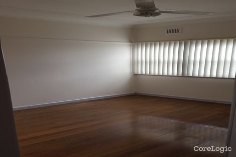 Property photo of 15 First Avenue Macquarie Fields NSW 2564