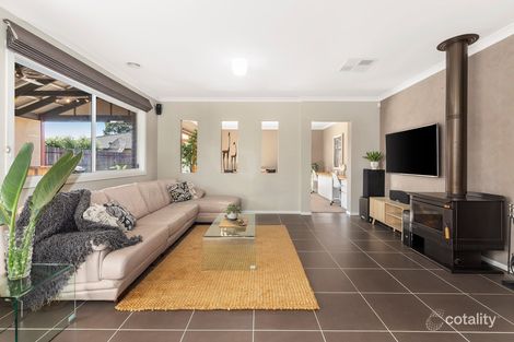Property photo of 10 Westbourne Drive Doreen VIC 3754