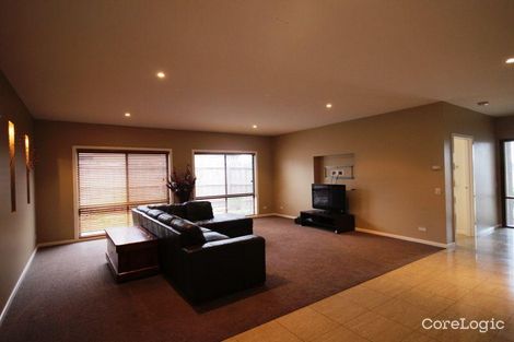 Property photo of 19 Beveridge Close Wonthaggi VIC 3995