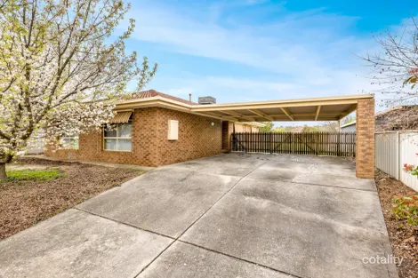 Property photo of 31 Edinburgh Circuit West Wodonga VIC 3690