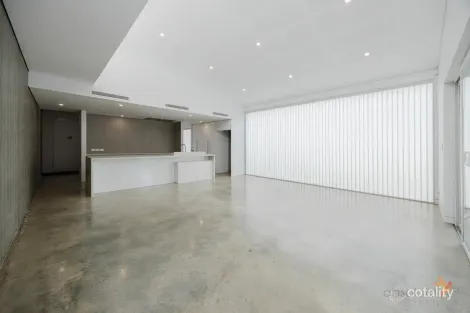 Property photo of 40B Polglass Way Ardross WA 6153