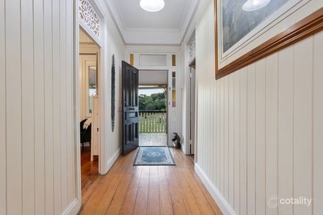 Property photo of 160 Mahons Road Pine Mountain QLD 4306