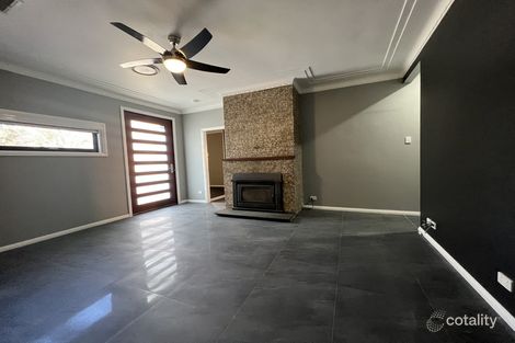 Property photo of 28 Mulgoa Road Regentville NSW 2745